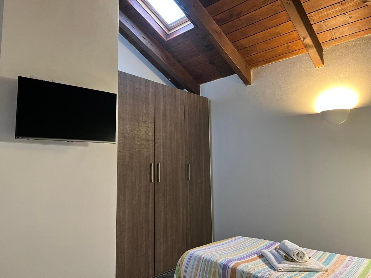 Bnbook Residence Matteotti Novara Exterior photo