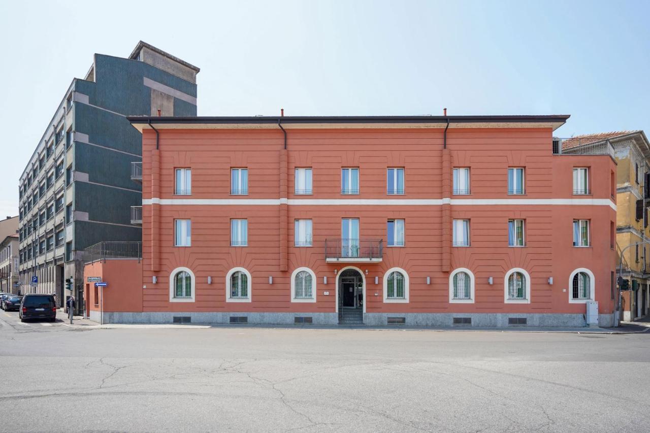 Bnbook Residence Matteotti Novara Exterior photo