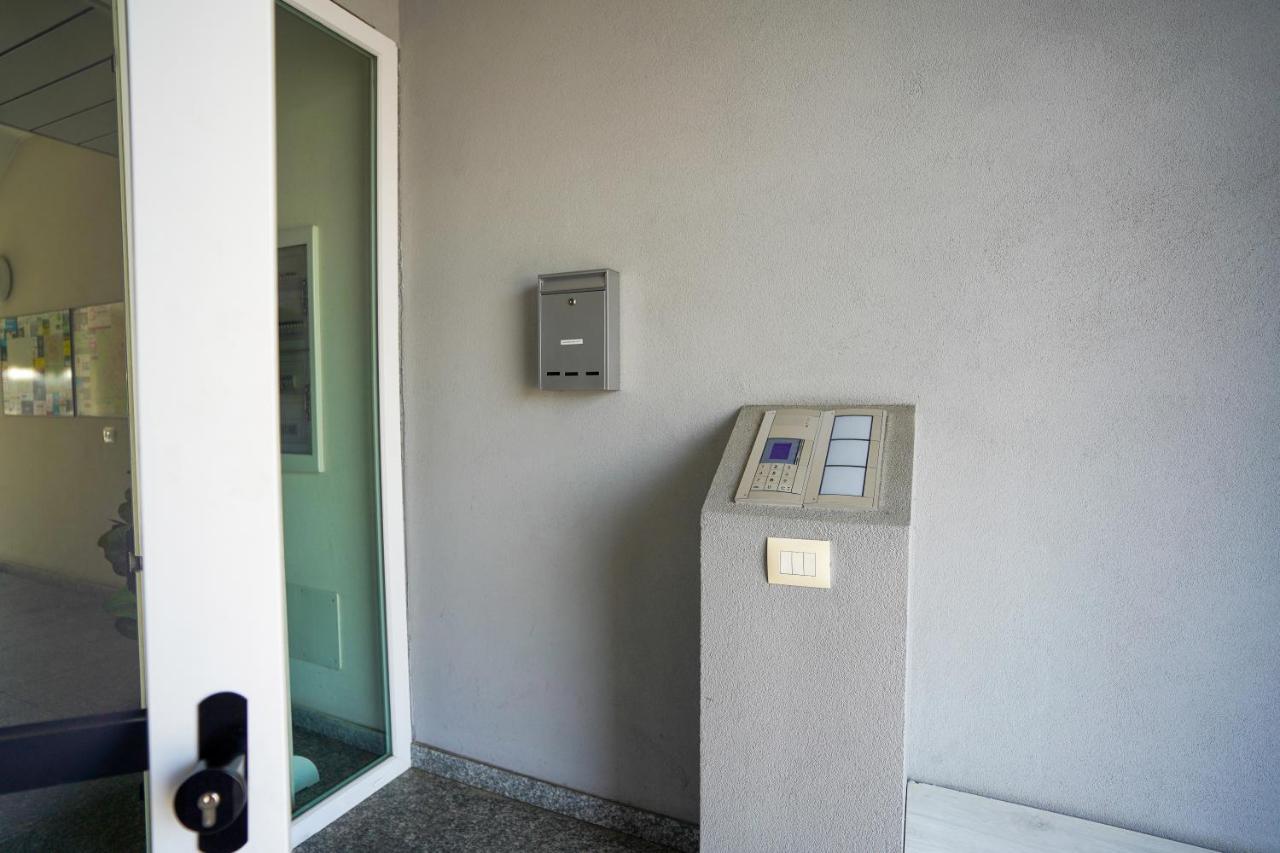 Bnbook Residence Matteotti Novara Exterior photo