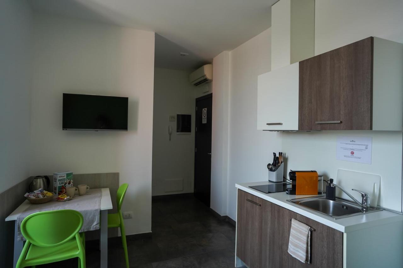 Bnbook Residence Matteotti Novara Exterior photo